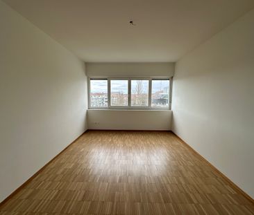 2.5-Zimmer-Maisonette-Wohnung mit 45m2 Dachterrasse - Photo 1