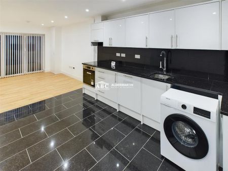 2 bedroom apartment to rent - Photo 5