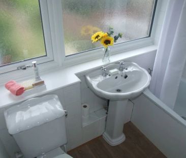 5 Keble Court Clinton Park, - Photo 6