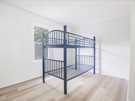 For Lease - 166 Main Street Unit# 2, Brampton, Ontario - Photo 2