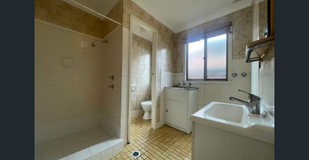 Well-Presented Granny-Flat - Photo 4