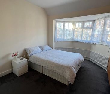 Room in a Shared House, Chalfont Avenue, HA9 - Photo 3