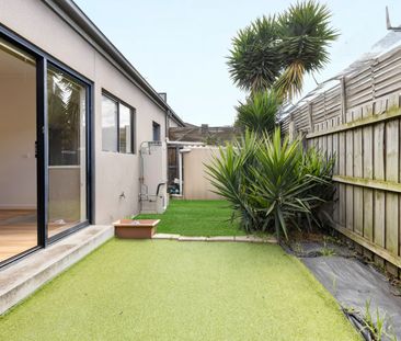 4/15 Edgar Street, Kingsville VIC 3012 - Apartment For Rent | Domain - Photo 4