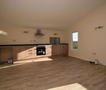 2 bedroom barn conversion to rent - Photo 6