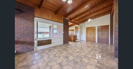 FAMILY HOME WITH PLENTY OF SPACE! - Photo 2