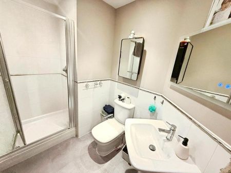 2 bedroom apartment to rent - Photo 5