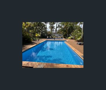 1-Bedroom Furnished Cabin for Rent – Port Macquarie Rental Village - Photo 5