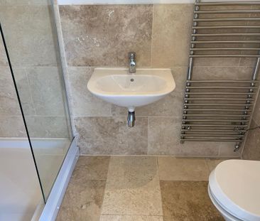 2 bedroom apartment to rent - Photo 6
