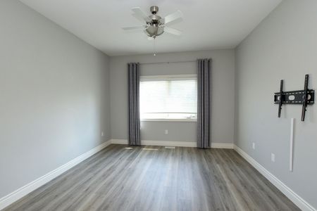 For Lease - 6 Ironwood Street Unit# 71, Norfolk, Ontario - Photo 2