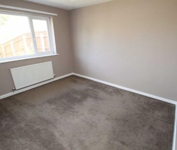 Mercer Way, Saltney - Photo 2