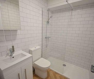 Holdenhurst Road, Bournemouth, BH8 - Photo 4