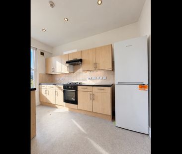 2 Bed Flat, Holloway Road, N19 - Photo 3