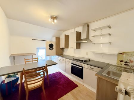 MÖBLIERTE 4-ZIMMERWOHNUNG IN ALTBAU ZU MIETEN! - Photo 5