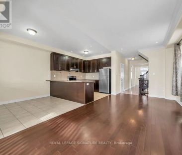 160 SKY HARBOUR DRIVE - Photo 2