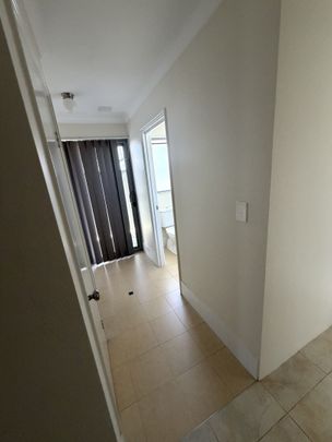 10 Vermilion Street, Eglinton WA 6034 - House For Rent | Domain - Photo 1