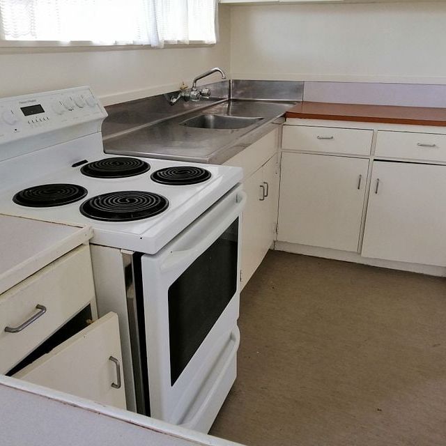 Cosy comfortable and safe 2 bedroom Flat - Photo 1