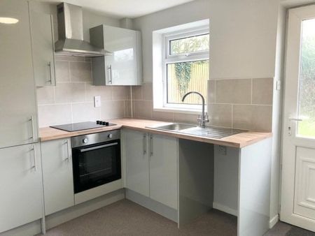 Okehampton Crescent, Nottingham, NG3 - Photo 3