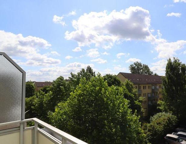 Nähe Klinikum... 2 Zimmer mit Balkon in Altendorf - Photo 1