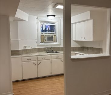 Beau 1 1/2, Boul. René-Lévesque Est, wifi, libre - Photo 3