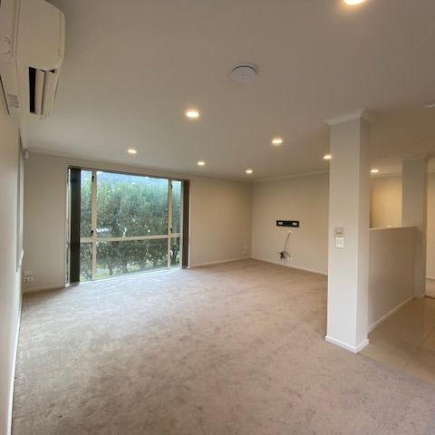 Mission Heights 3 bedroom and a study 2 bathroom - Photo 1