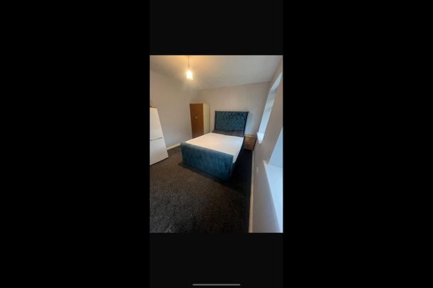 Room in a Shared House, Latelow Road, B33 - Photo 1
