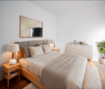 Secure 2 Bedroom Apartment in Industrial Warehouse Location - Photo 3