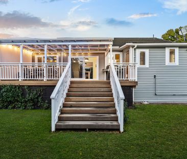 Mission Bay Lifestyle - Sunny, Stylish & Single-Level Living - Photo 1