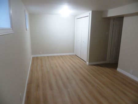 For Lease - 77 Tivoli Court Unit# Lower Level, Toronto, Ontario - Photo 2