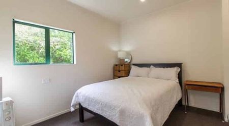 Slice of Paradise in Wine Country - Photo 4