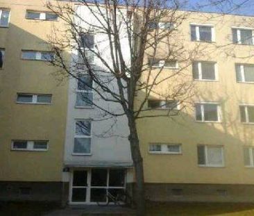 Vier-Zimmer-Wohnung mit Loggia - Photo 2
