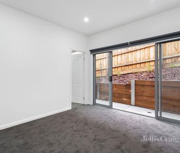 2/1186 Main Road, Eltham - Photo 1