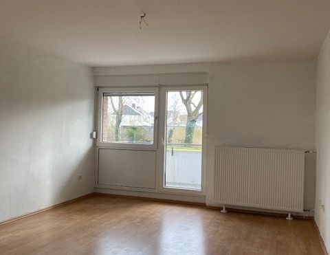 Erdgeschosswohnung mit einer schönen Wohnaufteilung und Blick ins Grüne! - Foto 1