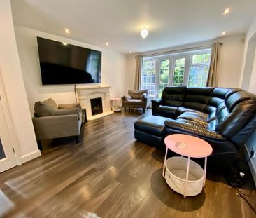 4 bedroom detached house to rent - Photo 1