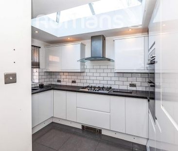 3 bedroom terraced house to rent - Photo 1