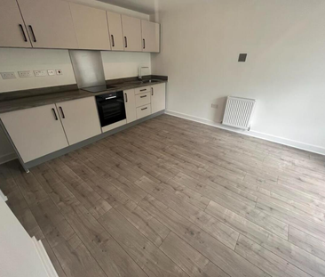 Acacia Terrace, Leeds, Seacroft - Photo 3