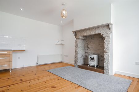 Rockcliffe Road, Bacup - Photo 3