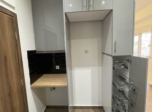 Studio/Γκαρσονιέρα για ενοικίαση - Κυψέλη, - Photo 3