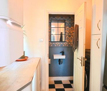 2 bedroom semi-detached house to rent - Photo 6