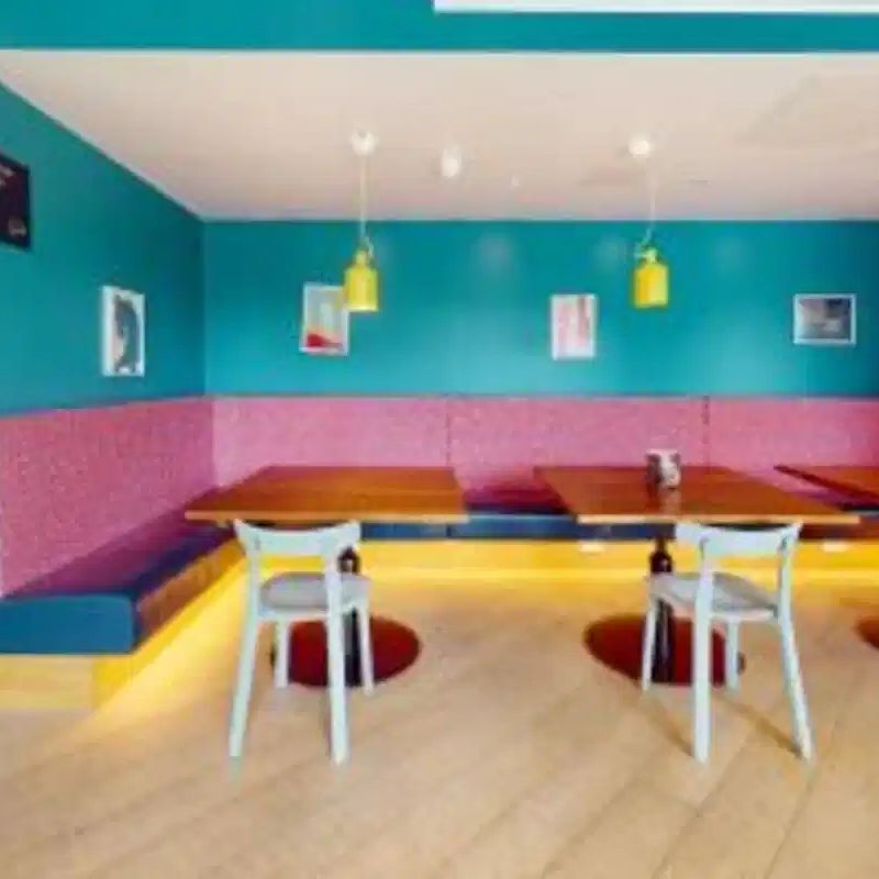 Bronze Studio - Photo 1