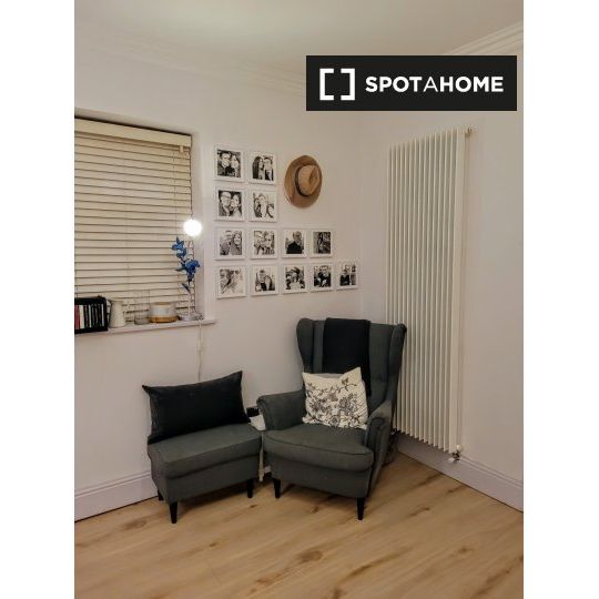 1-bedroom apartment for rent in Dublin - Photo 1