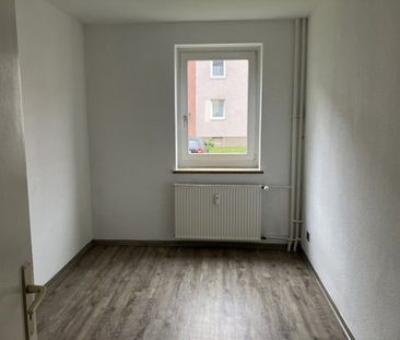 Stopp! Ansprechende 4-Zimmer-Wohnung für eine kleine Familie - Foto 1