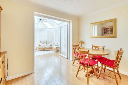 3 bedroom house to rent - Photo 2