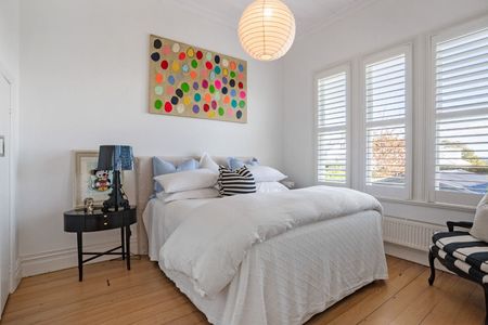 In the Heart of Herne Bay - Photo 4