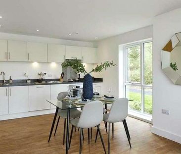 Moor House, Cook Way, Reading, RG2 - Photo 6