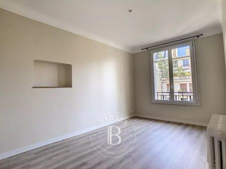 Appartement • La Plaine des Sablons - Photo 4