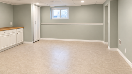 3 Bedroom Unit for Rent – 87 King Street East, Unit #1, Chatham - Photo 3