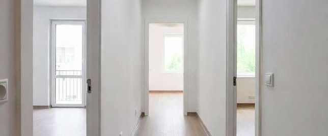 *Exklusive 2,5-Zimmer-Wohnung mit großem Balkon in bester Lage von Heusenstamm!* - Foto 1