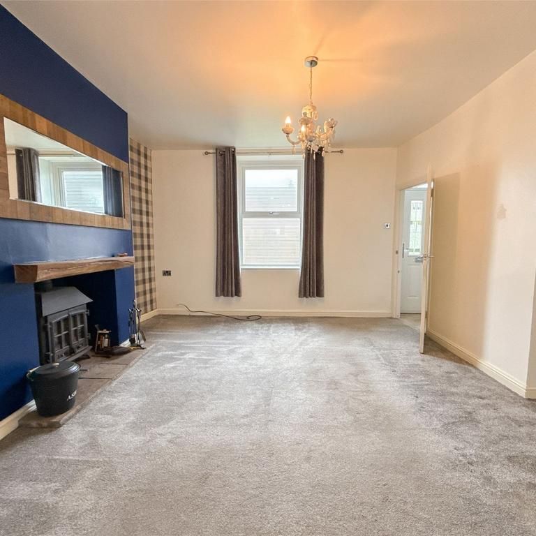 3 bedroom end of terrace house to rent - Photo 1