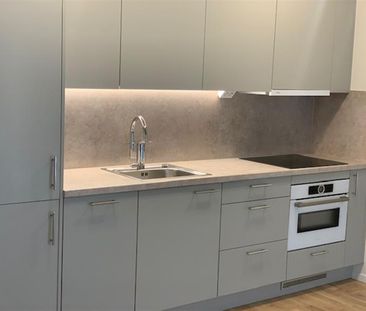 Farsta - 1rok - tillsv - 12.075kr/mån - Photo 3