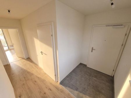 Neubauwohnung mit Loggia im 2. Stock - Foto 3